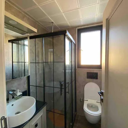 Villa Detached And Luxury In Kadriye *