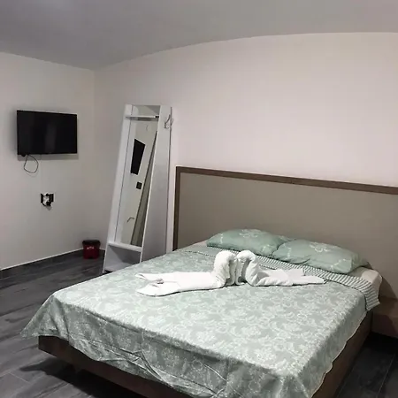 Villa Detached And Luxury In Kadriye