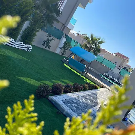 Detached And Luxury In Kadriye Villa *